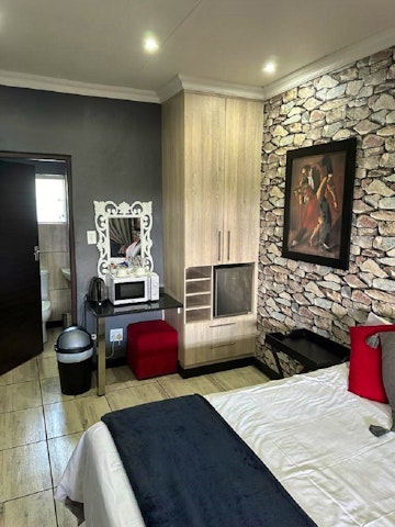 Northern Free State Accommodation at  | Viya