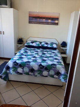 South Coast Accommodation at Seascape Lodge 4 | Viya