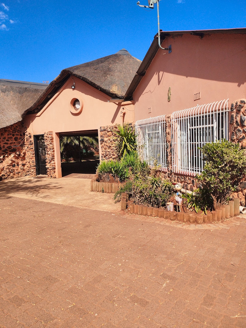 Cradle Of Humankind Accommodation at  | Viya