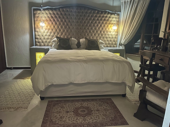 Kyalami Accommodation at Oak Tree Lodge | Viya