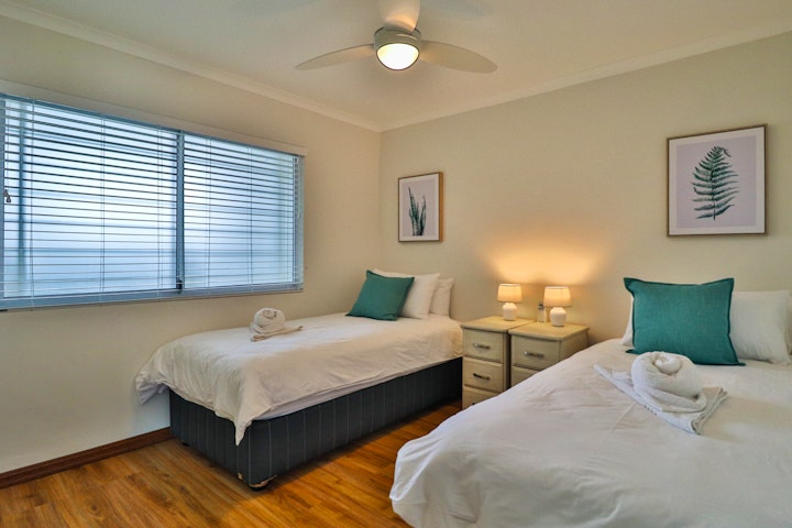 Cape Town Accommodation at Ocean View C403 | Viya