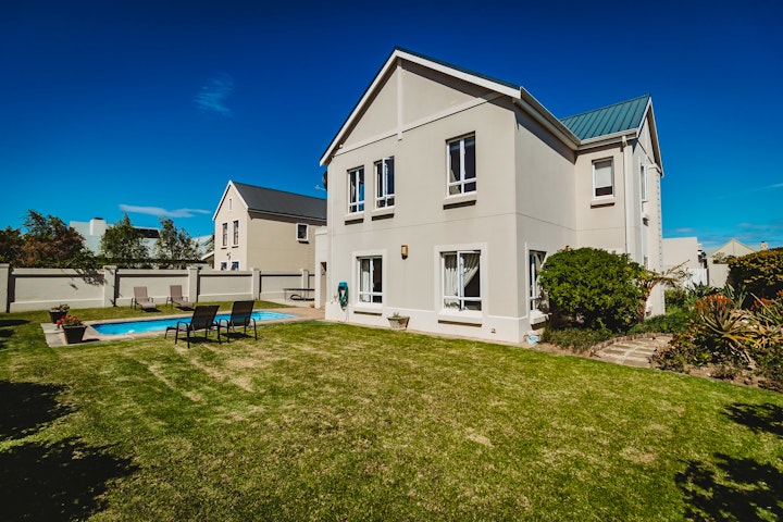 Western Cape Accommodation at Fifty1 on Long | Viya