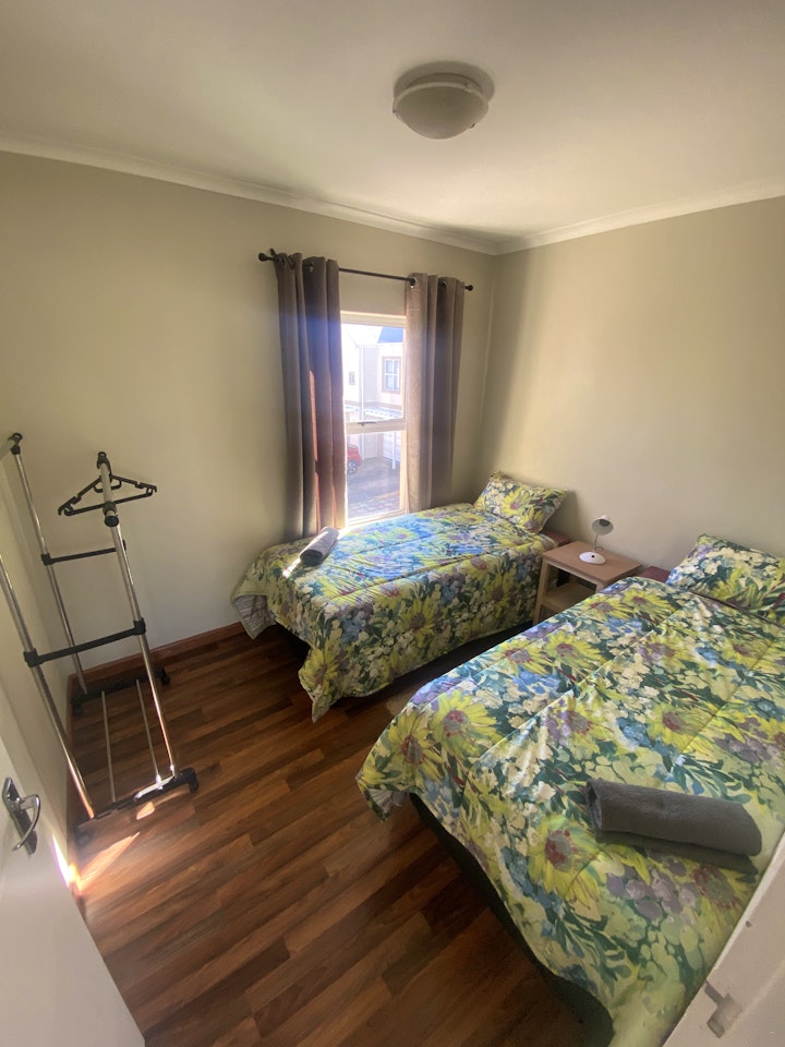Southern Suburbs Accommodation at Townhouse By The Beach | Viya