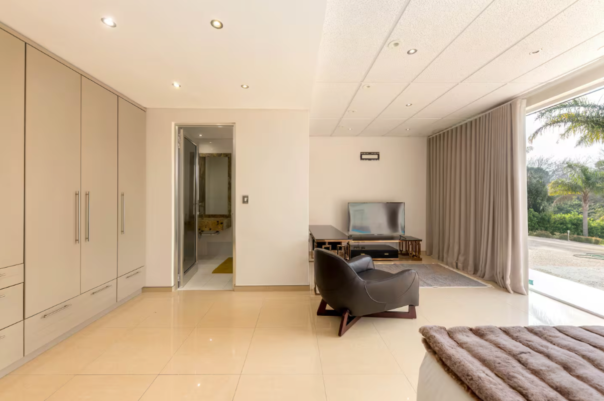 Solara Luxury Villa-Bishops Court image no 50 of 58