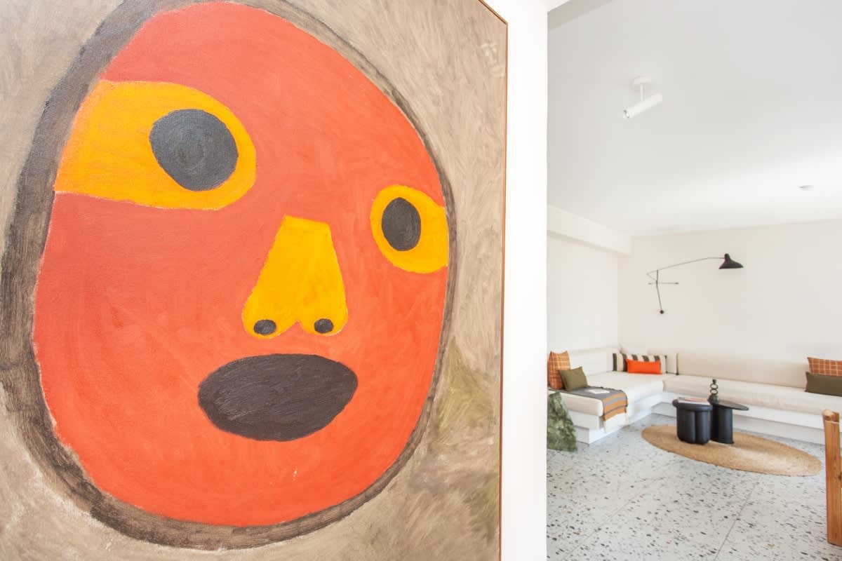 Love My Spacious Habitat - 1 Bedroom Penthouse image no 5 of 45