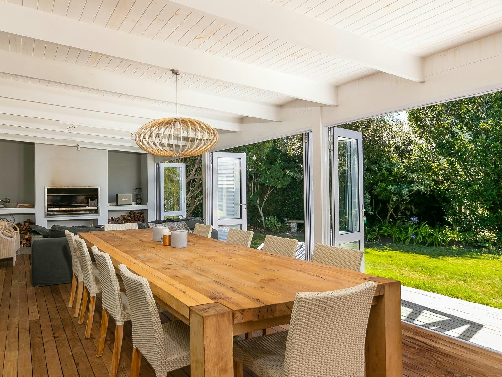 Comfy Home on Thesen with pool image no 11 of 39