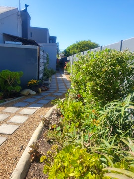 Bloubergstrand Accommodation at Eleven on Sprigg | Viya