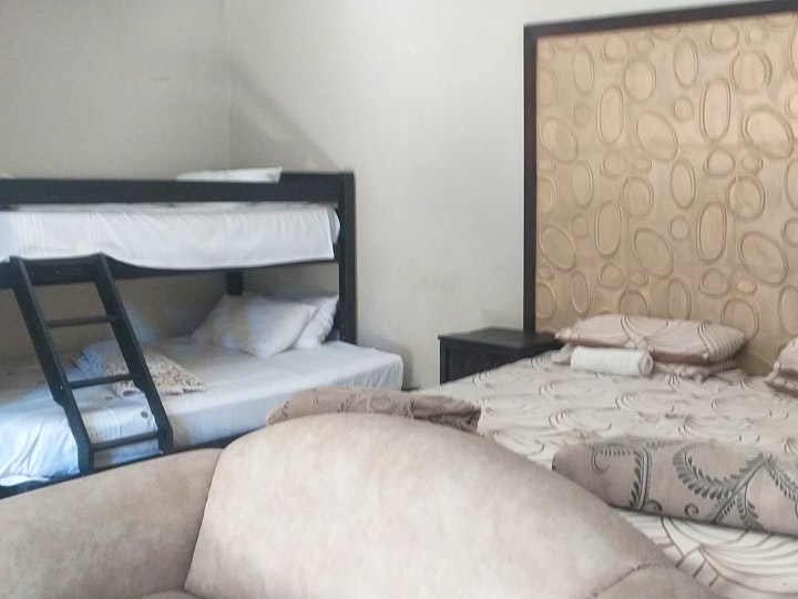 Mogwase Accommodation at Vicky's Bed & Breakfast | Viya