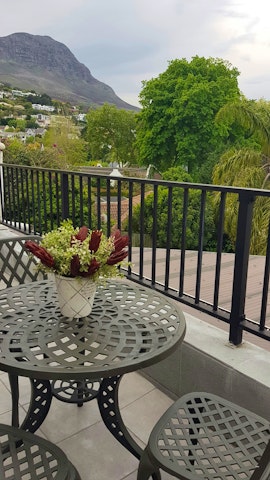 Cape Town Accommodation at Mountain View Apartment | Viya