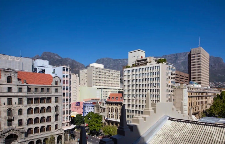 Cape Town Accommodation at 606 The Piazza | Viya