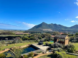 Cape Town Accommodation at Alpaca Retreat | Viya