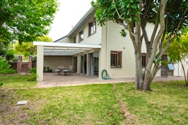 Southern Suburbs Accommodation at Porcupine Lodge | Viya