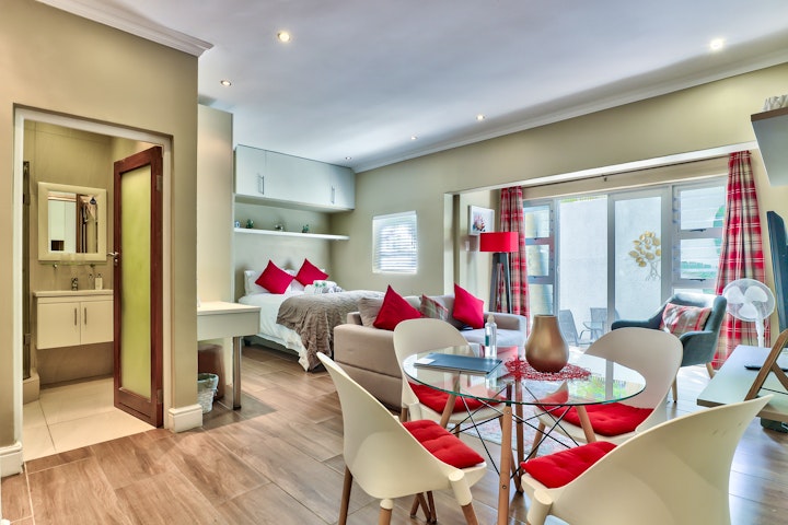 Cape Town Accommodation at Fairmile on Main | Viya