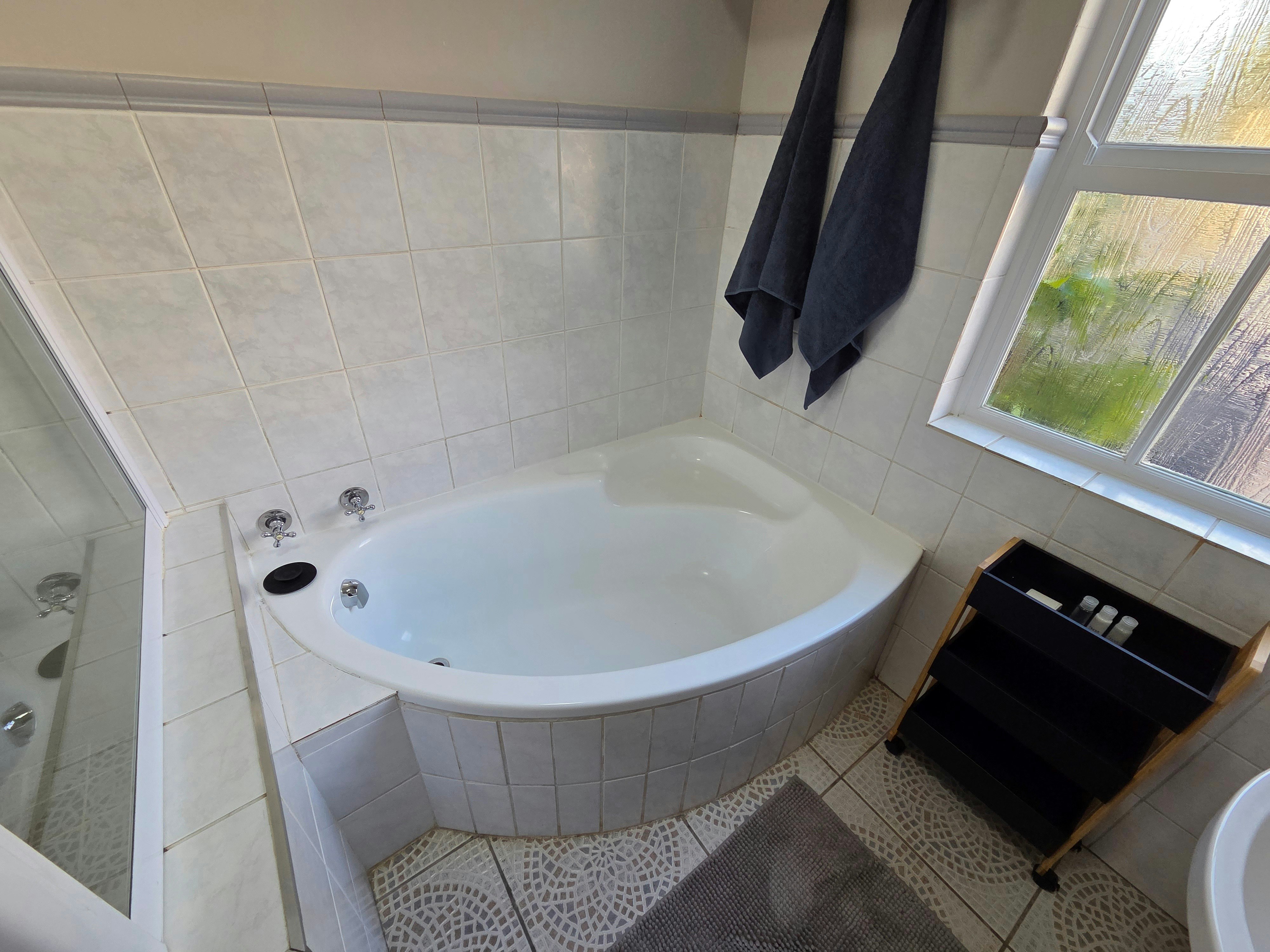 Beach Street Self-Catering image no 15 of 26