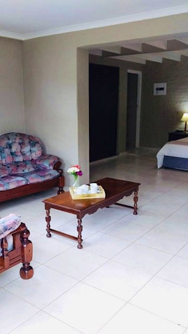 Jeffreys Bay Accommodation at  | Viya