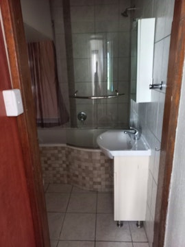 Margate Accommodation at Uvongo Cabanas A2 | Viya