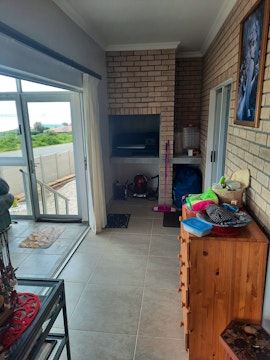 Garden Route Accommodation at Sea View at Reebok | Viya