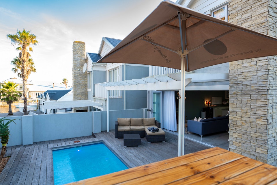 Jeffreys Bay Accommodation at  | Viya