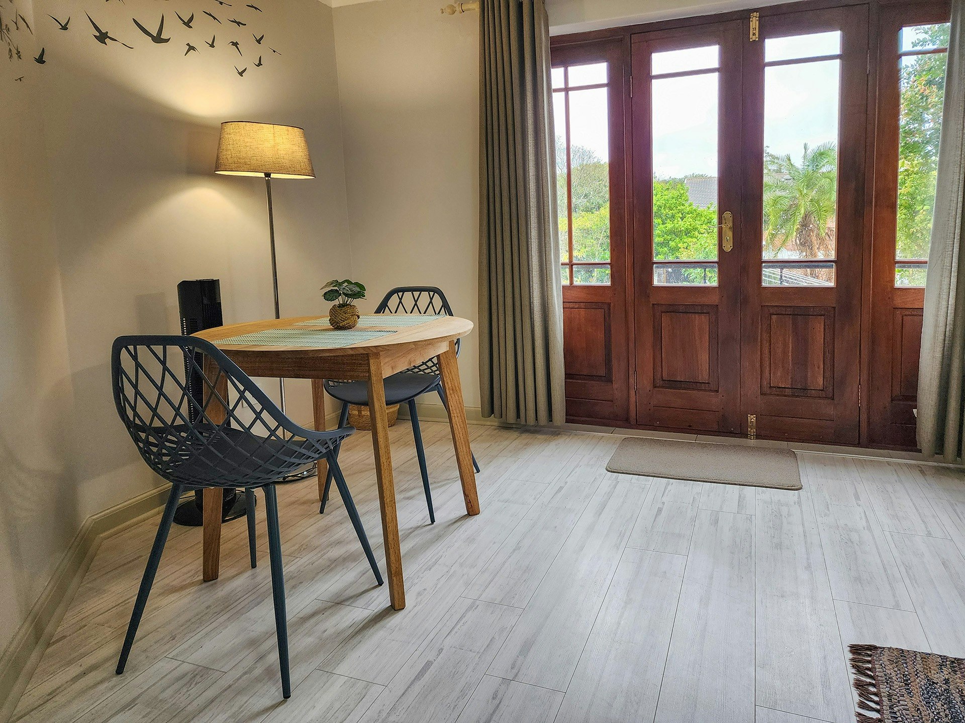 Stay @ C1 Green Oaks image no 13 of 15