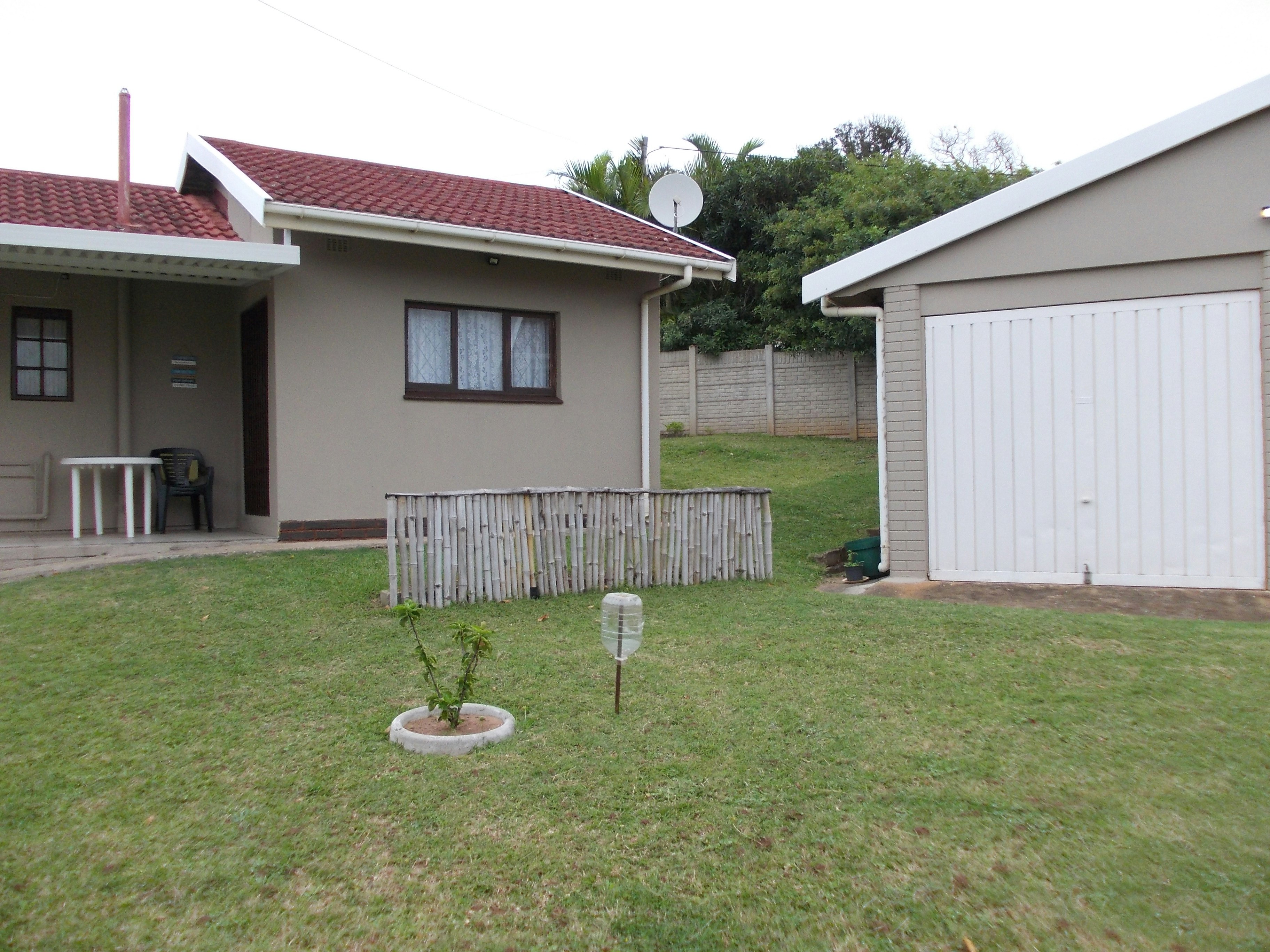 1 on Kloof TravelGround