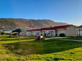 Glencairn Heights Accommodation at Cottage C75 | Viya