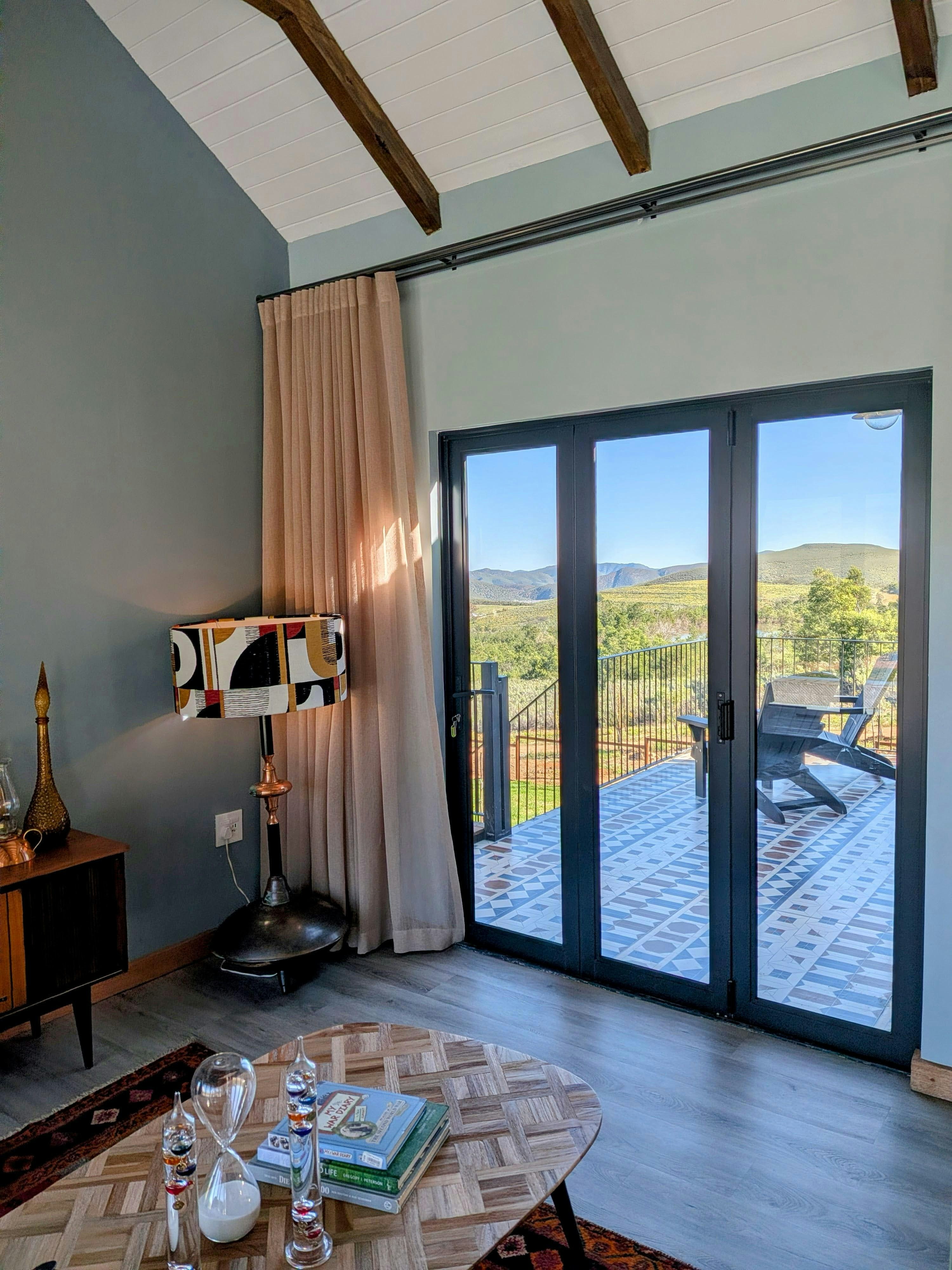 Swartberg Mountain House image no 7 of 46