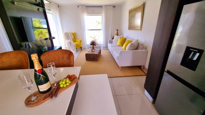 Cape Town Accommodation at MH Apartment | Viya