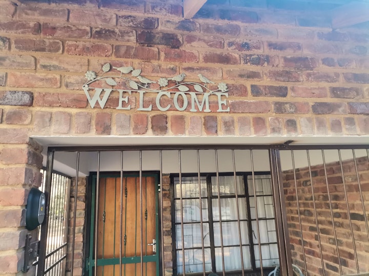 Limpopo Accommodation at Leeupoort Boshuis | Viya