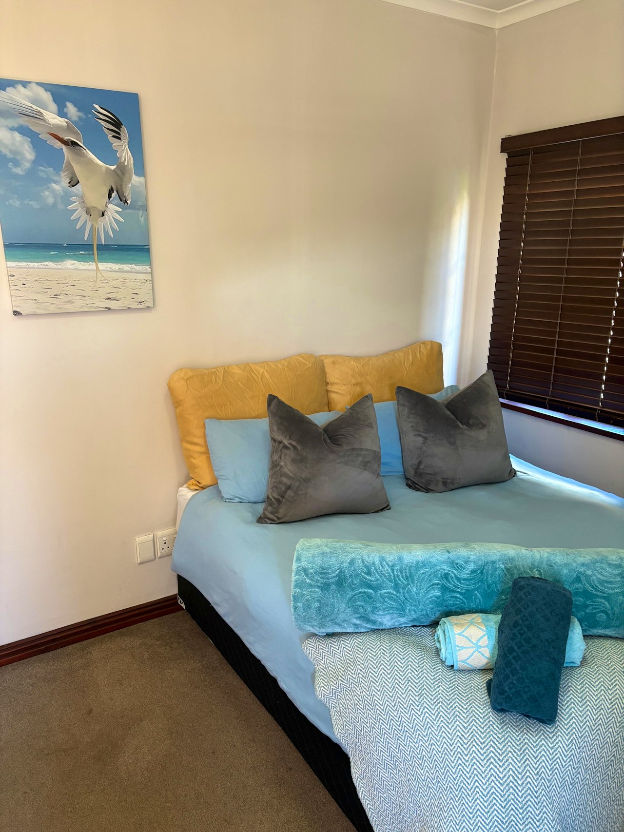 Bloubergstrand Accommodation at  | Viya