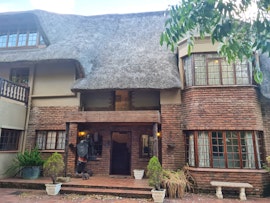 Drakensberg Accommodation at The Bend Country House | Viya