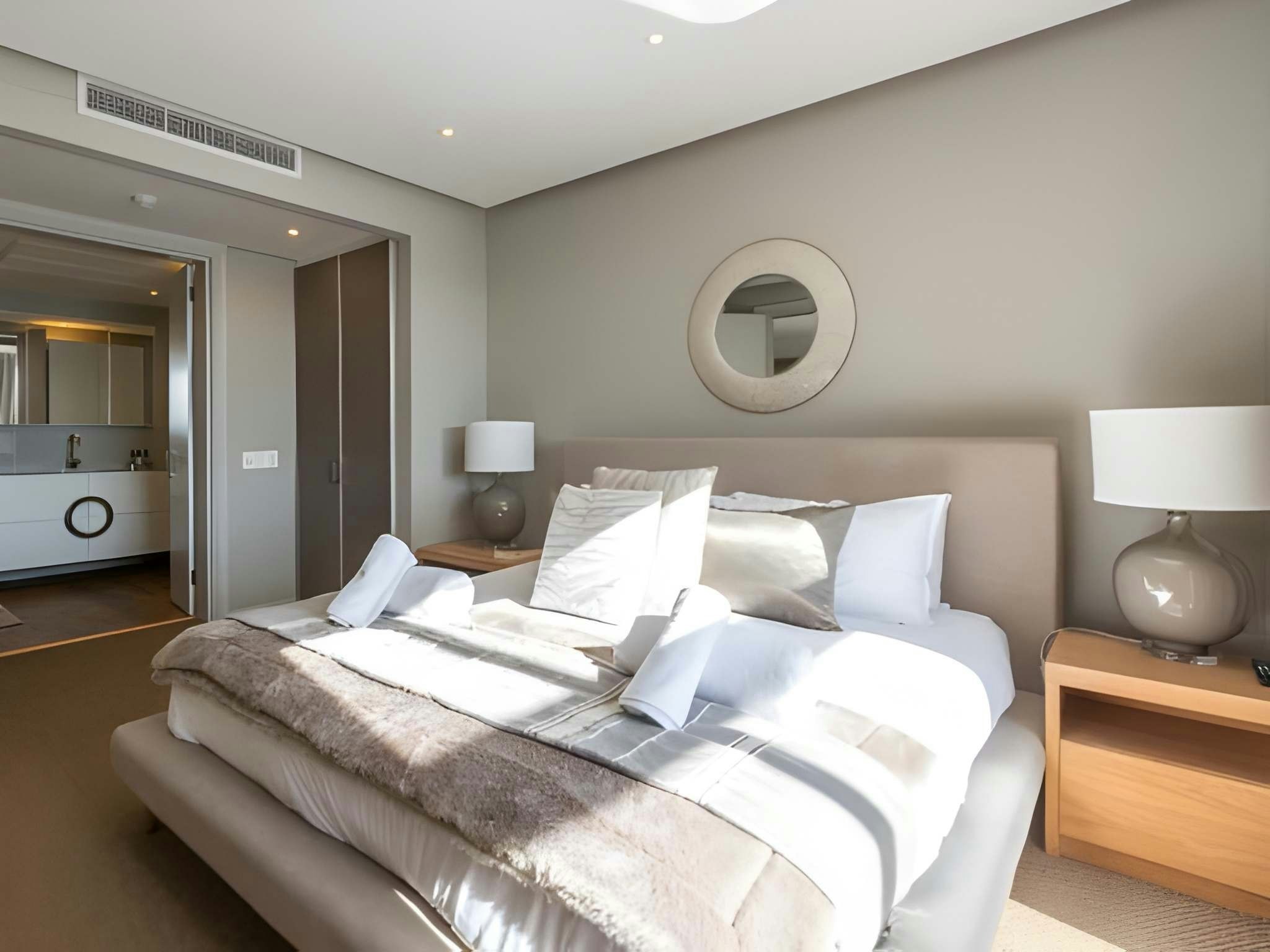 Mountain Marina - Three Bedroom Luxury Premier 3 image no 10 of 26