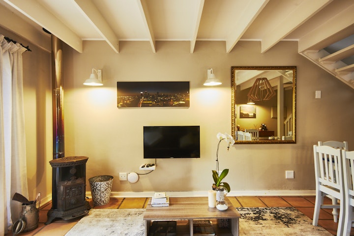 Johannesburg Accommodation at Craighall House Cottage | Viya