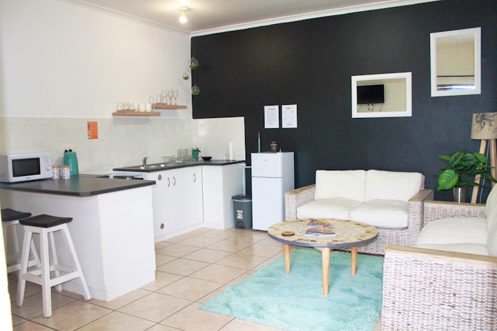 Cape Town Accommodation at J&Y Self-Catering Suite | Viya