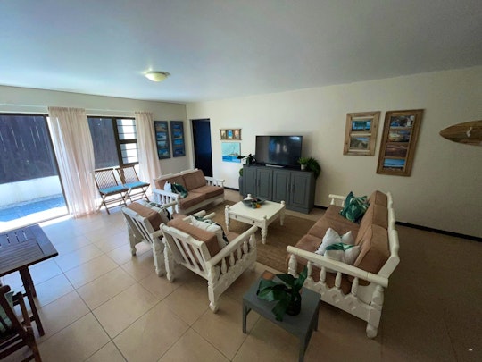 Jeffreys Bay Accommodation at  | Viya