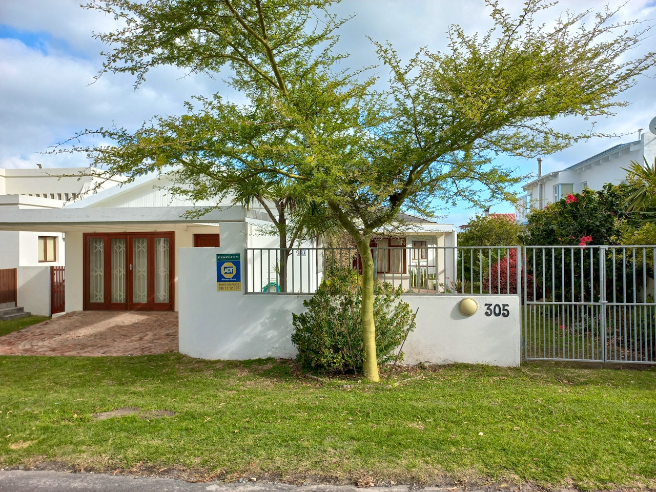 Hermanus Accommodation at  | Viya