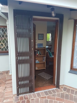 Westville Accommodation at Cottage on Stafford | Viya