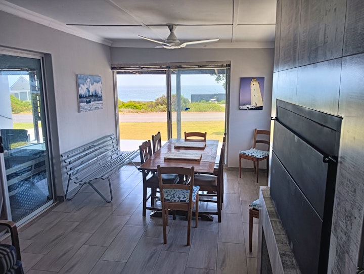 Gansbaai Accommodation at Sea Breeze | Viya