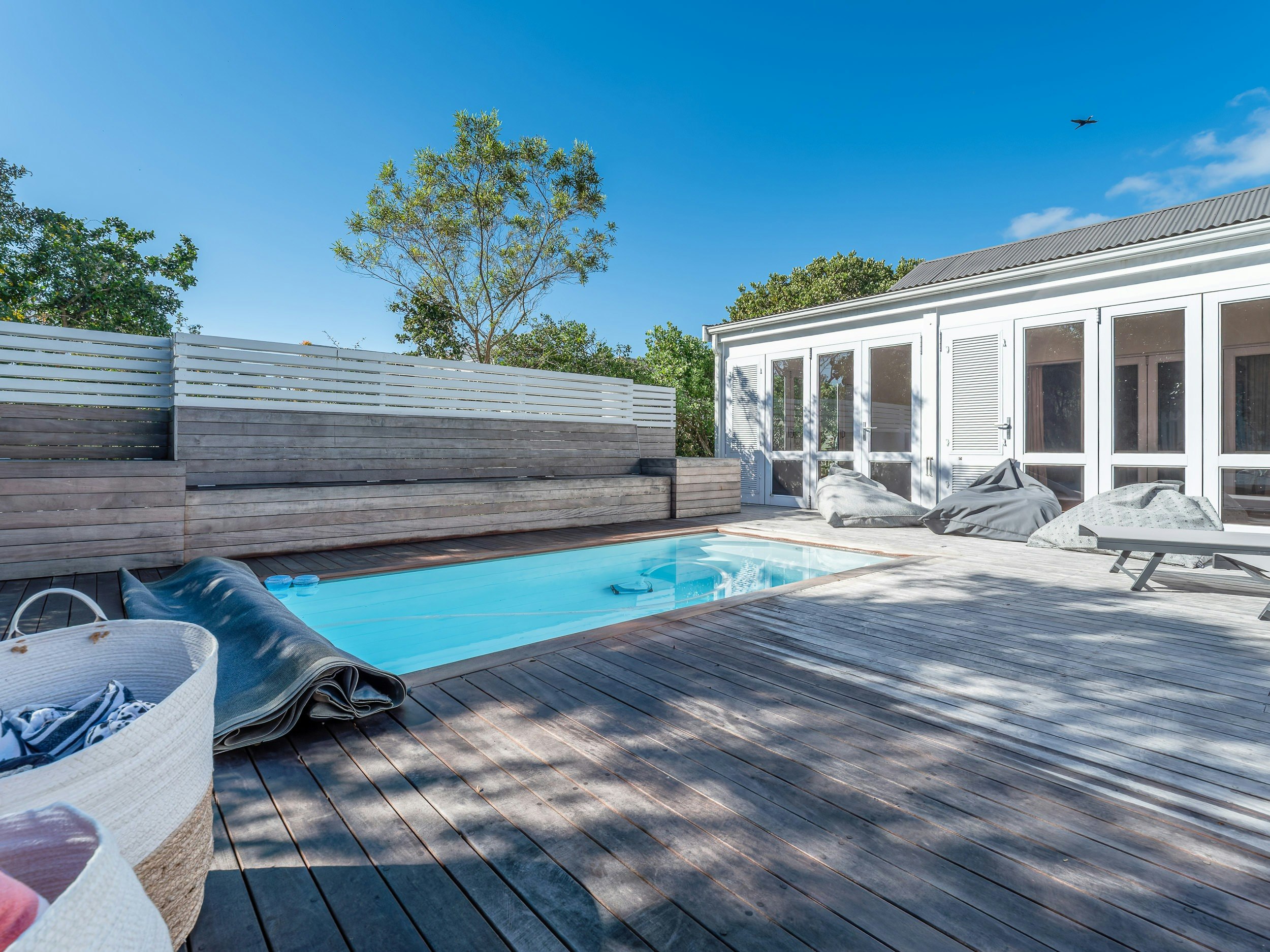 Comfy Home on Thesen with pool image no 29 of 39