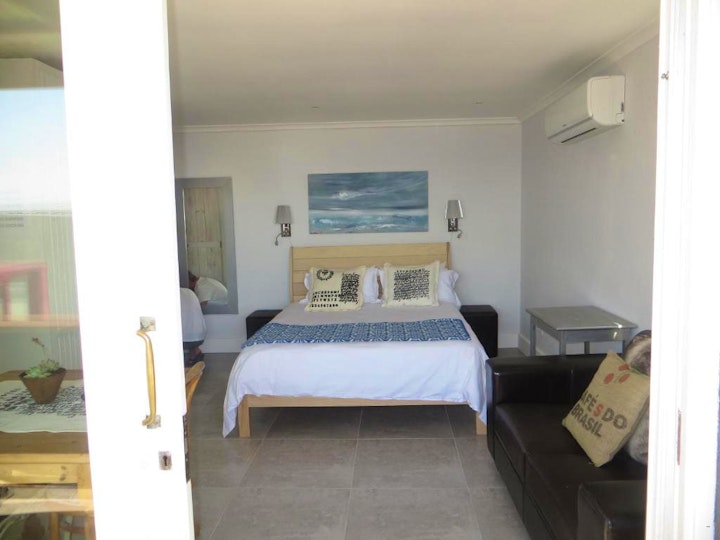 Atlantic Seaboard Accommodation at Camps Bay Studio Guesthouse | Viya