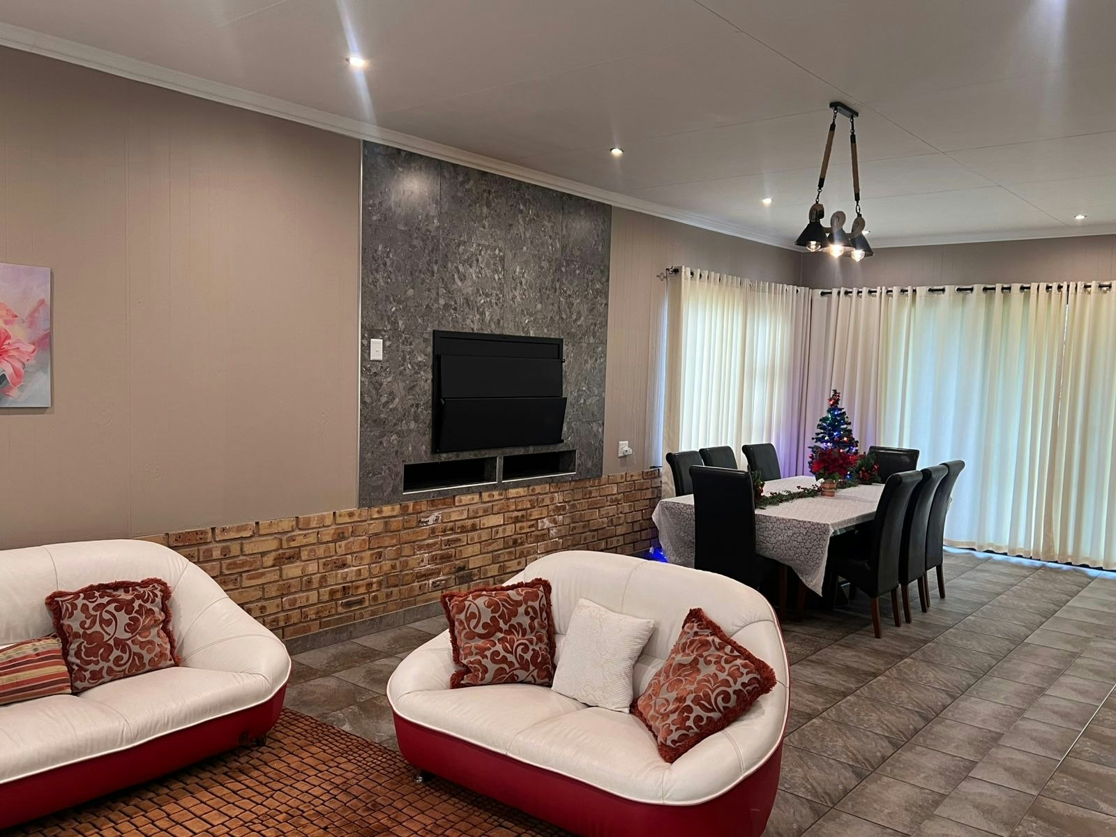 Eastclaire Guest House image no 3 of 17