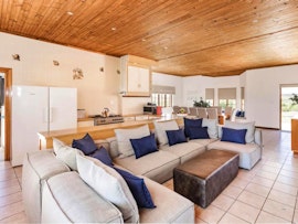 Overberg Accommodation at Casa d'Italo Holiday Home | Viya