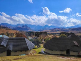 Drakensberg Accommodation at Gooderson Leisure Fairways Self Catering and Timeshare Gold Crown Resort | Viya