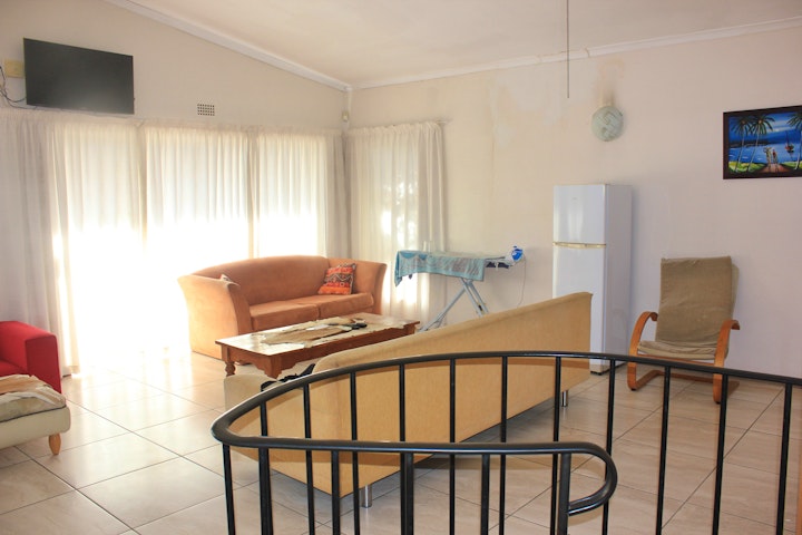 Northern Suburbs Accommodation at Three Arches Guest House | Viya