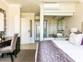 Overberg Accommodation at Harbour Square Hotel | Viya