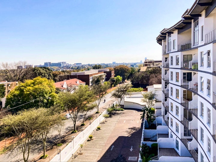 West Rand Accommodation at 23 Splice Apartment | Viya