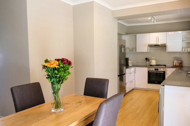 Cape Town Accommodation at Totnes Avenue Apartment | Viya