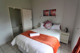 Margate Accommodation at Seagull 204 | Viya