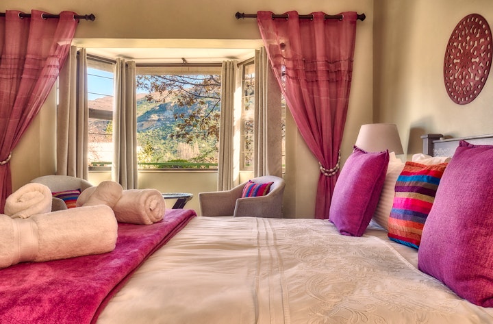 Drakensberg Accommodation at Golden View - Oak on Church | Viya