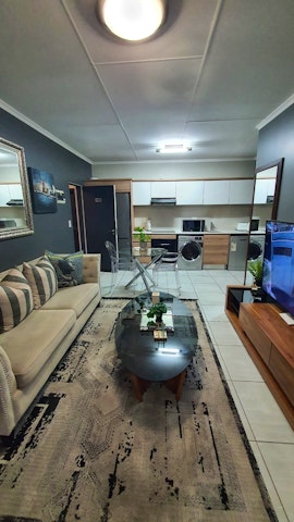 Johannesburg Accommodation at URlyfstyle Cottage @ Kikuyu lifestyle | Viya