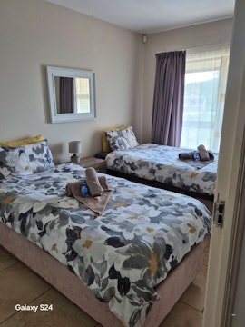 Jeffreys Bay Accommodation at Paradise Sands 8 | Viya